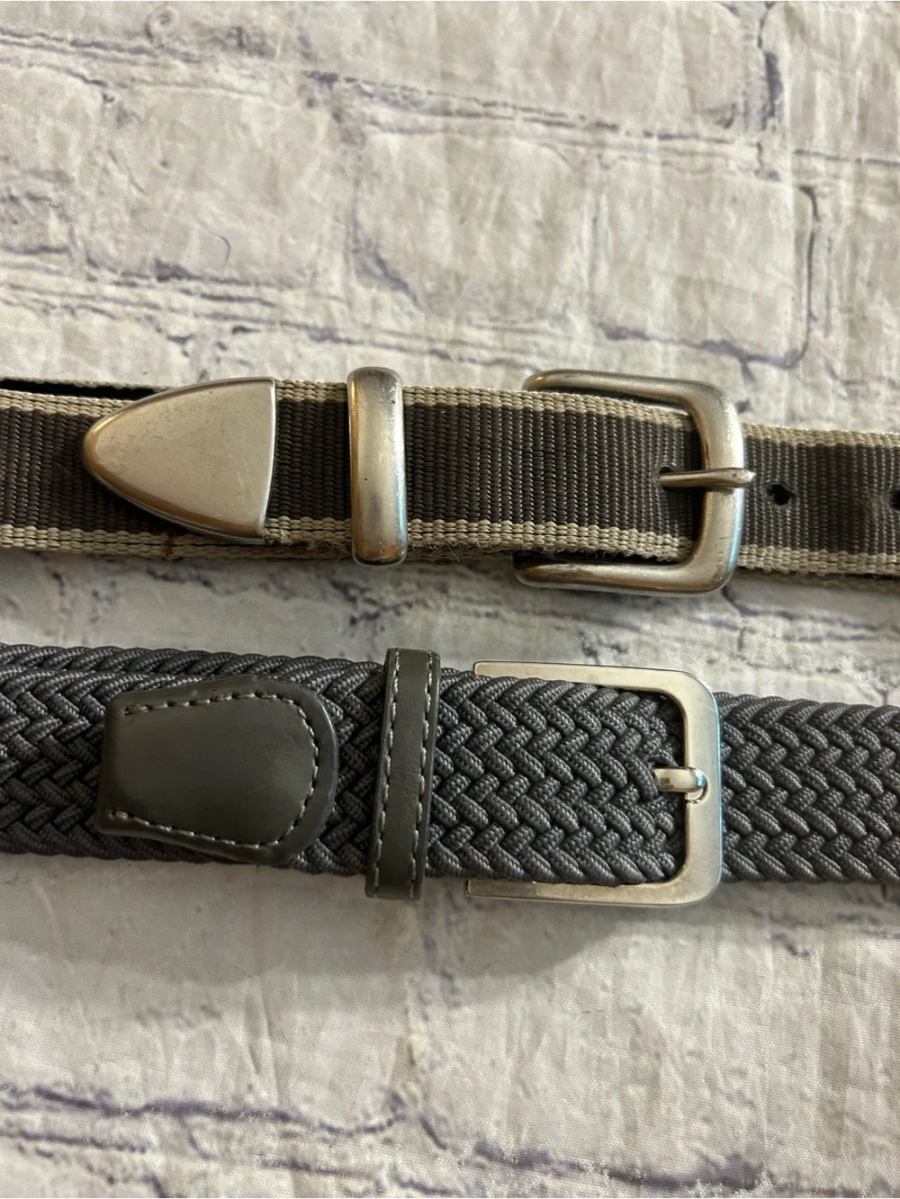 LOT OF (2) MEN NEUTRAL COLOR BELTS GREY STRETCH & TAUPE/TAN FABRIC SILVER TONE